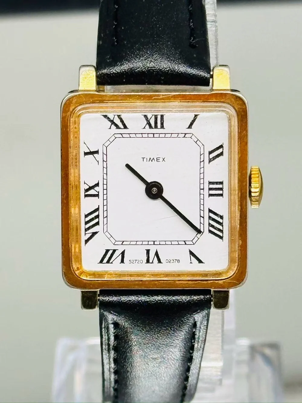 Vintage Timex Women’s Quartz Watch Gold Tone Rectangular 23mm New Battery Runs
